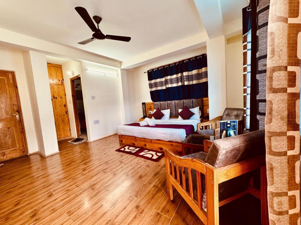 The Royal View Cottage Манали Экстерьер фото